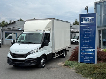 Fourgon grand volume IVECO Daily 35c16