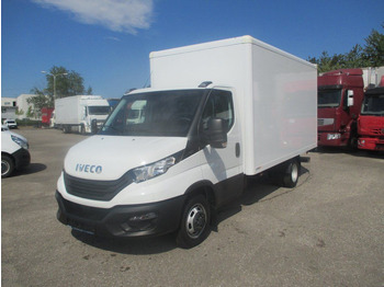 Fourgon grand volume IVECO Daily 35c16