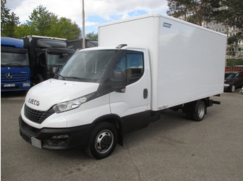 Fourgon grand volume IVECO Daily 35c16