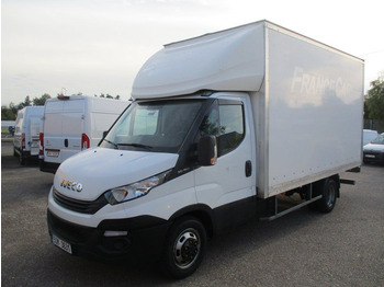 Fourgon grand volume IVECO Daily 35c16