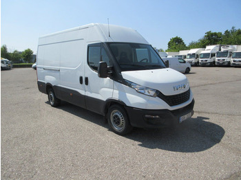 Fourgon utilitaire IVECO Daily 35s16
