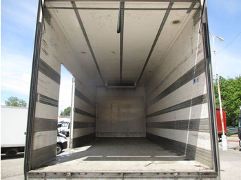 Camion frigorifique Renault Premium 460 4x2: photos 5
