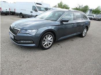 Voiture break ŠKODA