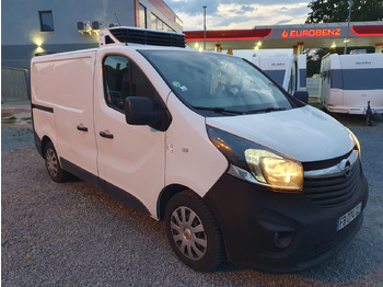 Utilitaire frigorifique Opel VIVARO CHLODNIA CARRIER+230V KLIMA NAVI EURO6 [ Copy ] [ Copy ]: photos 3