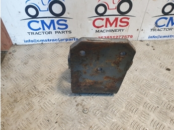 Aile pour Tracteur agricole Case Steyr New Holland T6,ts, Tsa, Mxu Series Genuine Mudguard Bracket 82027348: photos 3 Aile pour Tracteur agricole Case Steyr New Holland T6,ts, Tsa, Mxu Series Genuine Mudguard Bracket 82027348: photos 3
