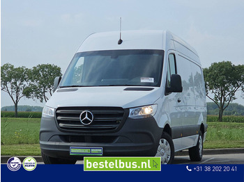 Fourgon utilitaire MERCEDES-BENZ Sprinter 317