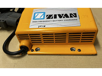 Accumulateur pour Matériel de manutention Zivan F7BQMW-0002QX | Used charger lead/acid 24V 60A 230V 11A sn. 1407710970 Used charger lead/acid 24V 60A 230V 11A sn. 1407710970: photos 4
