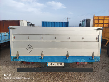 Camion plateau MAN L2000: photos 5 Camion plateau MAN L2000: photos 5