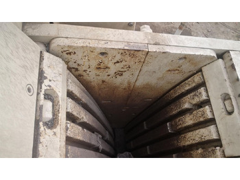 Concasseur à mâchoires Metso C3054: photos 2 Concasseur à mâchoires Metso C3054: photos 2