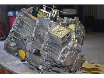 Boîte de vitesse pour Camion neuf MERCEDES-BENZ VITO - Α638 260 23 00: photos 3 Boîte de vitesse pour Camion neuf MERCEDES-BENZ VITO - Α638 260 23 00: photos 3