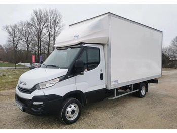 Fourgon grand volume IVECO Daily 35C15