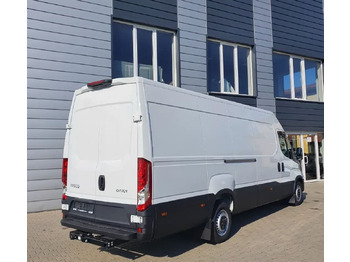 Fourgon utilitaire neuf IVECO Daily 35S18: photos 2