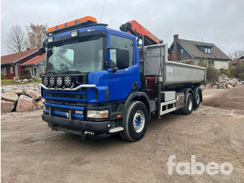 Camion ampliroll SCANIA P94
