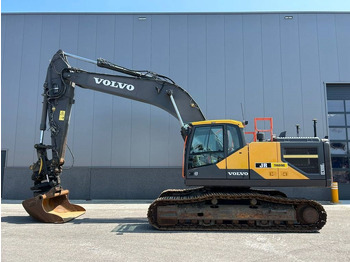 Pelle sur chenille VOLVO EC300EL
