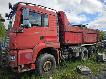 Camion benne MAN TGA 26.480