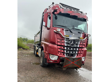 Camion benne MERCEDES-BENZ Arocs 2658