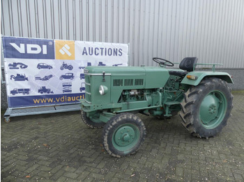 Tracteur agricole