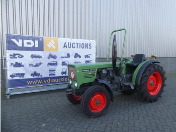 Tracteur agricole FENDT
