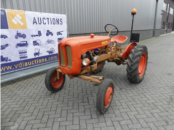 Tracteur agricole Someca Som 20D