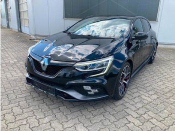Voiture RENAULT
