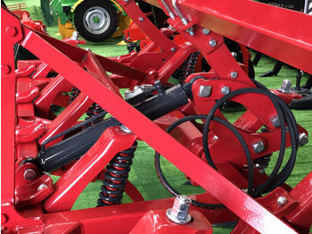 SOIL MASTER _BEST SERIES SPRING LOADED CULTIVATOR en leasing occasion SOIL MASTER _BEST SERIES SPRING LOADED CULTIVATOR: photos 4