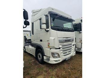 Photo d'intérieur 1: Tracteur routier DAF XF 480