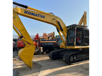 Pelle sur chenille KOMATSU PC200-8