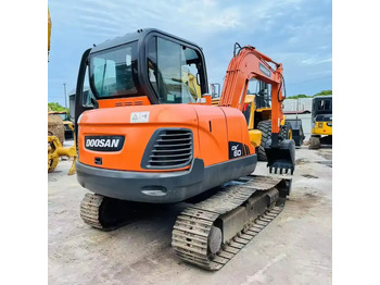 Pelle sur chenille Nice Performance 6t Small Used Excavator,Original Korea Doosan Used Excavators Doosan Dx60 For Sale In Shanghai: photos 2