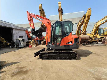 Pelle sur chenille Used excavator doosan dx60  excavators machinery doosan dx60 dx80 dx75 dx225 dh60 dh60-7 excavator: photos 4