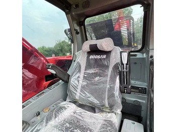 Pelle sur chenille 2021 Doosan DX225: photos 2