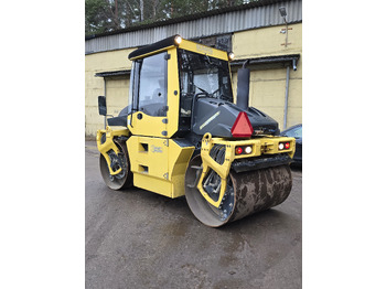 Rouleau compresseur BOMAG BW154 AP-AM: photos 3