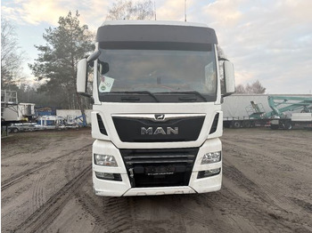 Camion à rideaux coulissants MAN TGX 26.460