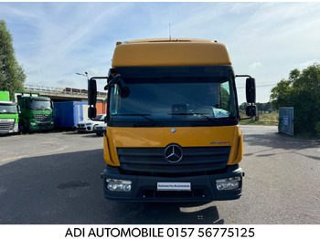 Camion fourgon MERCEDES-BENZ Atego 823