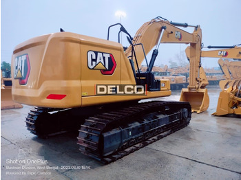 Pelle sur chenille CATERPILLAR 330GC