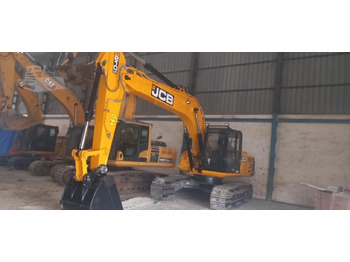 Pelle sur chenille JCB JS210LC
