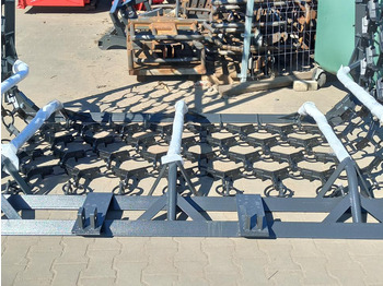 Herse à chaîne neuf METAL-TECHNIK Wiesenegge / Meadow harrow / Herse de prairie / Strigliatrice / Полевая волокуша / Włóka łąkowa 4 m: photos 4 Herse à chaîne neuf METAL-TECHNIK Wiesenegge / Meadow harrow / Herse de prairie / Strigliatrice / Полевая волокуша / Włóka łąkowa 4 m: photos 4