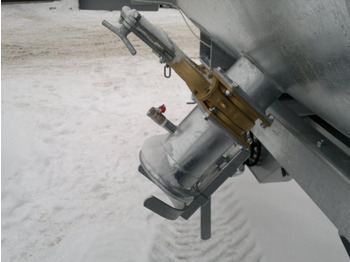 Tonne à lisier neuf Marco-Polo Gülletankwagen / Slurry tanker / Epandeur à lisier / Cisterna para purines / Cisterna per liquami /Цистерна для жидкого органического удобрения / Wóz asenizacyjny 20 000 l: photos 3