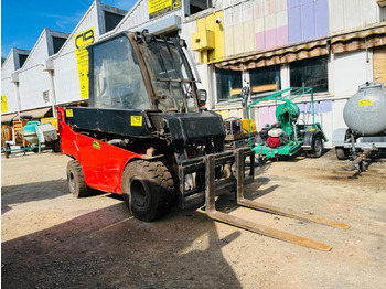 Chariot élévateur à gaz JCB