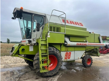 Accessoire de matériels de récolte CLAAS Dominator
