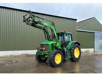 Tracteur agricole John Deere 6830