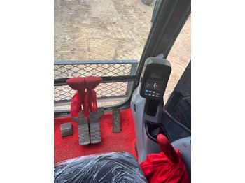 Pelle sur chenille Kobelco SK 210: photos 3