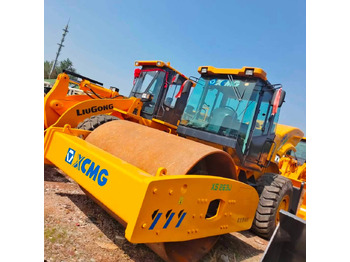 Compacteur à pieds de mouton/ Monocylindre XCMG XS263J