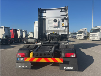 Tracteur routier Iveco S-WAY 500: photos 5