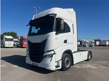 Tracteur routier IVECO S-WAY