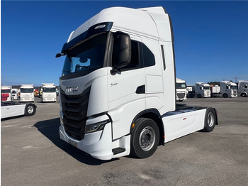 Tracteur routier IVECO S-WAY