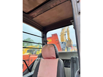 Hitachi ZX135 en leasing occasion Hitachi ZX135: photos 3