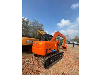 Pelle sur chenille Hitachi ZX70: photos 5 Pelle sur chenille Hitachi ZX70: photos 5