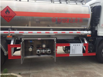 Camion citerne DONGFENG Tank truck: photos 4