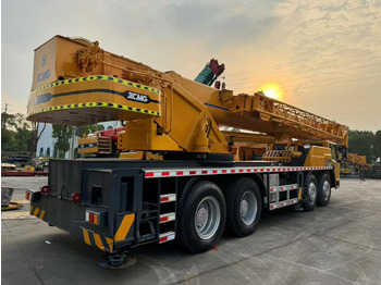 Grue mobile XCMG QY70K