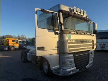 Tracteur routier DAF XF 105 460